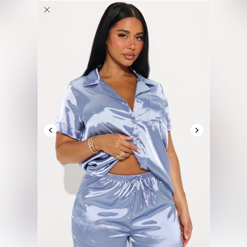 Baby blue Satin Silk Pajama set size XS NWT